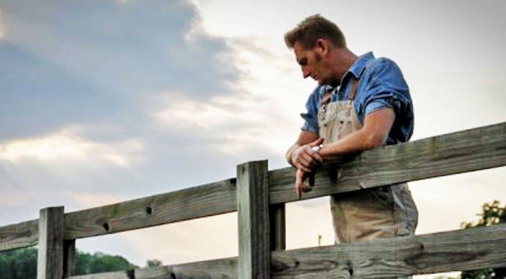 Filled With Emotion, Rory Feek Returns To Where Joey Passed Away