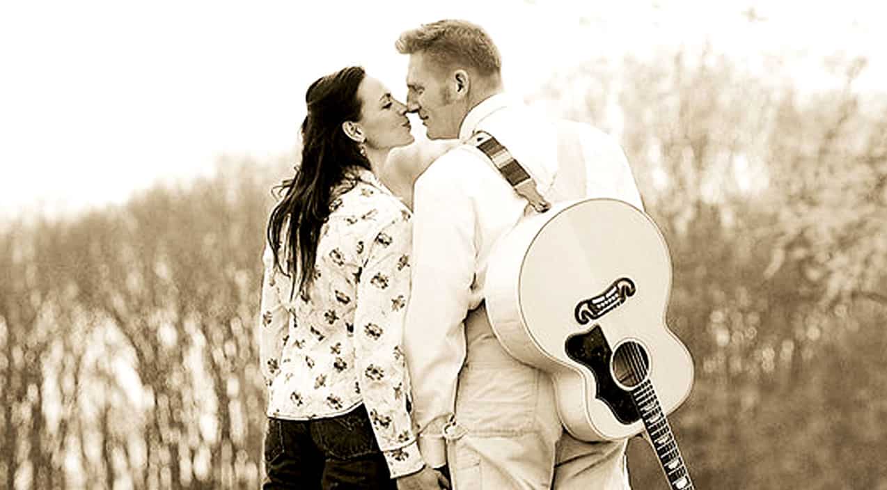 4 Songs Joey Feek Will Be Remembered For Singing Country Music Nation Rory recalls a song titled when i'm gone, which he and his wife recorded for their his & hers album in 2012. 4 songs joey feek will be remembered
