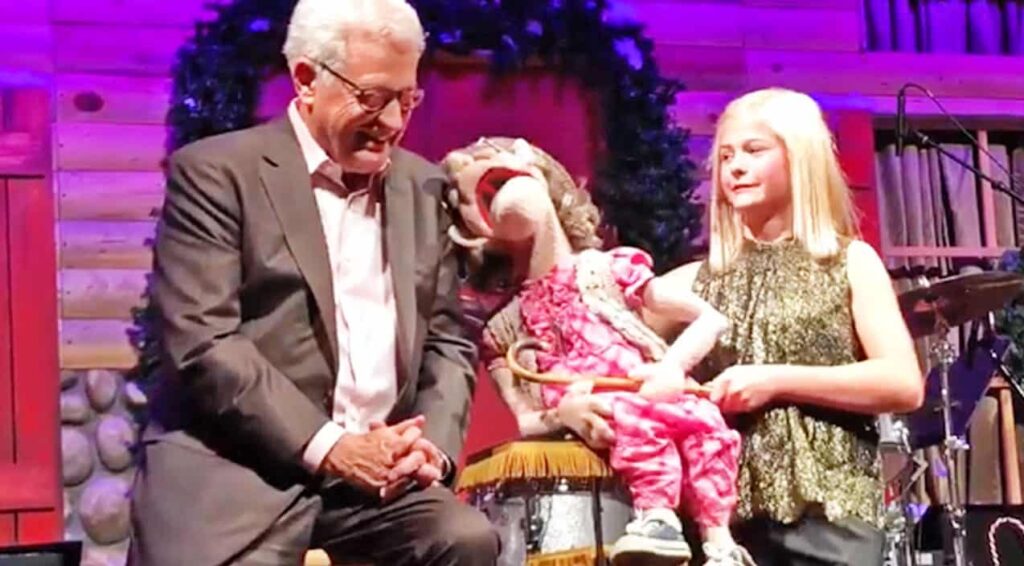 Ventriloquist Darci Lynne’s Puppet Sings Aretha Franklin To Audience