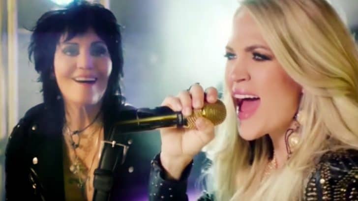 Carrie Underwood's 2023 'Sunday Night Football' Opening: Watch – Rolling  Stone