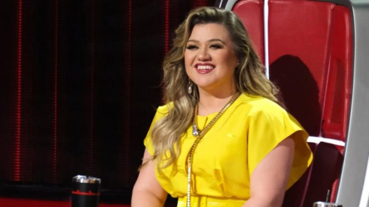 Kelly Clarkson returning to The Voice.