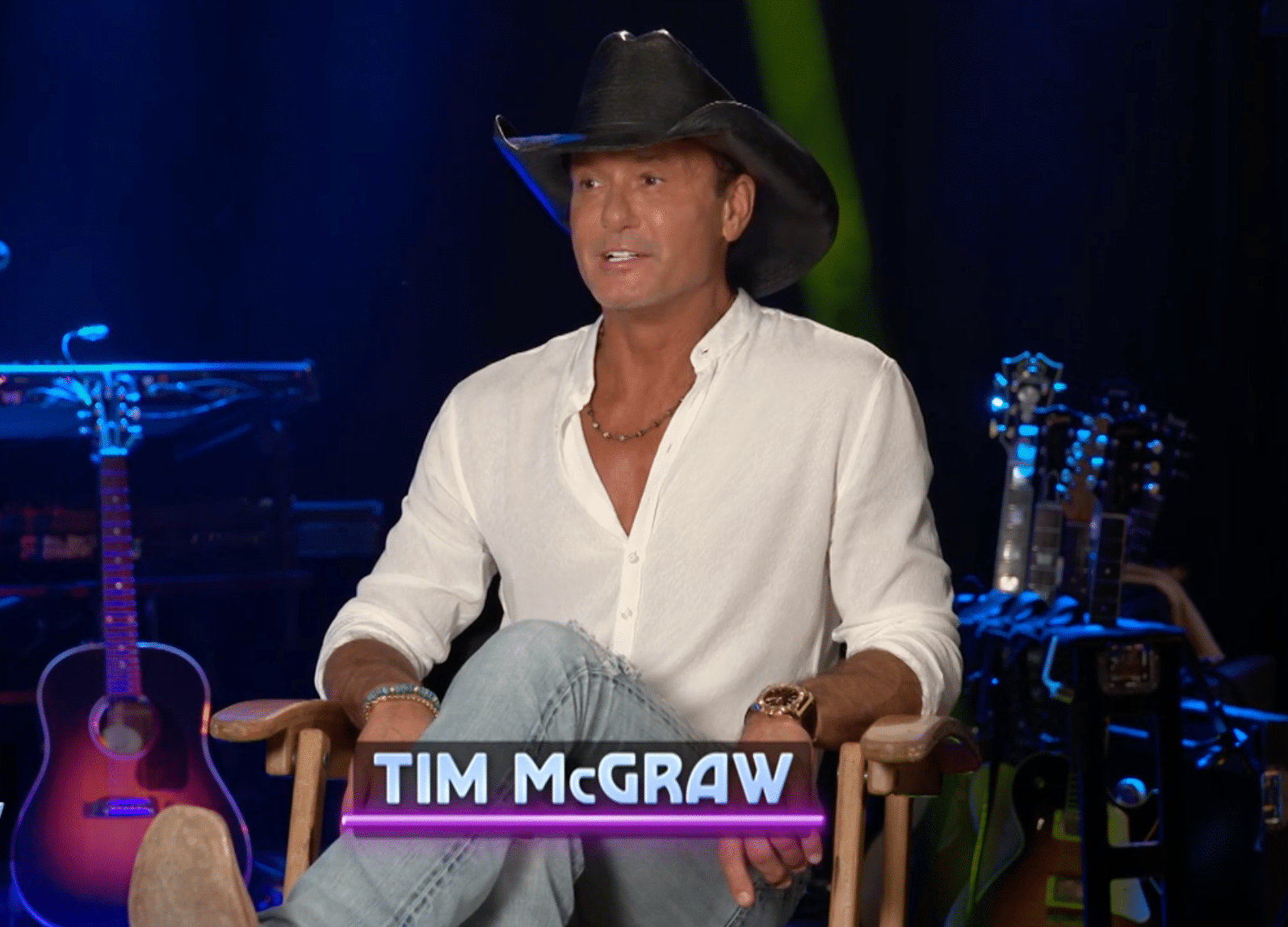 Tim McGraw sits down with Entertainment Television to talk about his tour and his family life.