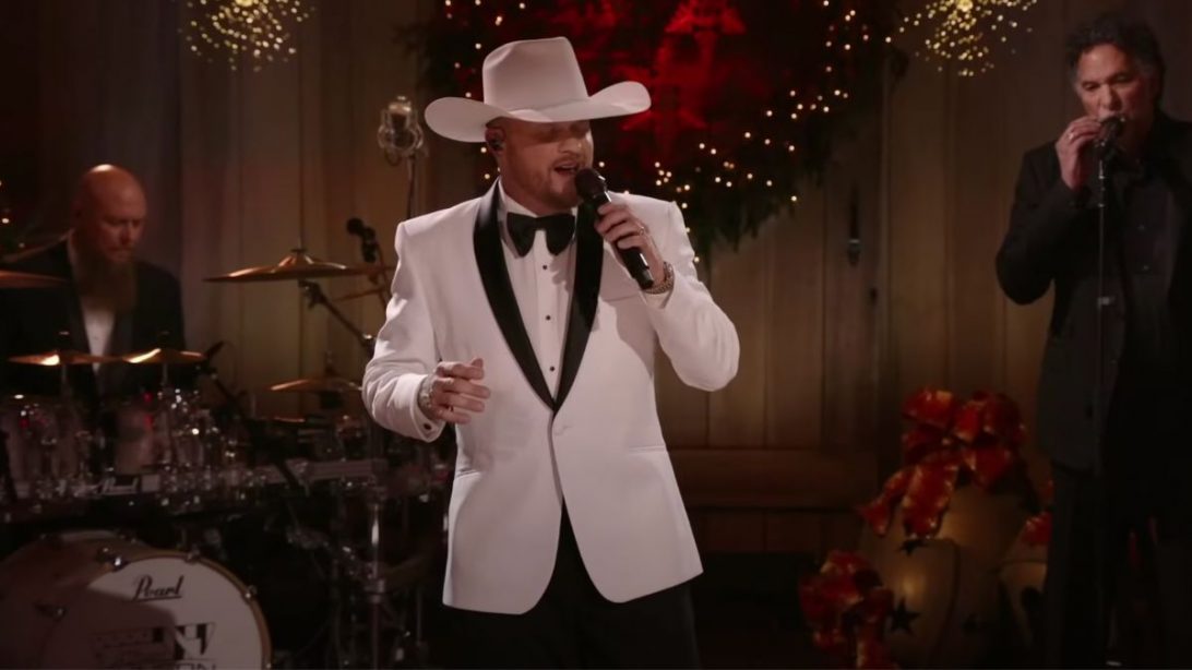 Cody Johnson Performs His Favorite Christmas Song On CMT Christmas Special