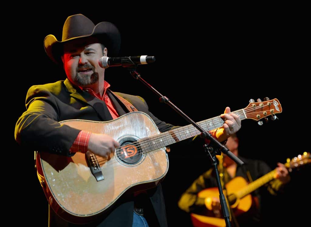 Country Stars We Lost Too Soon - Daryle Singletary
