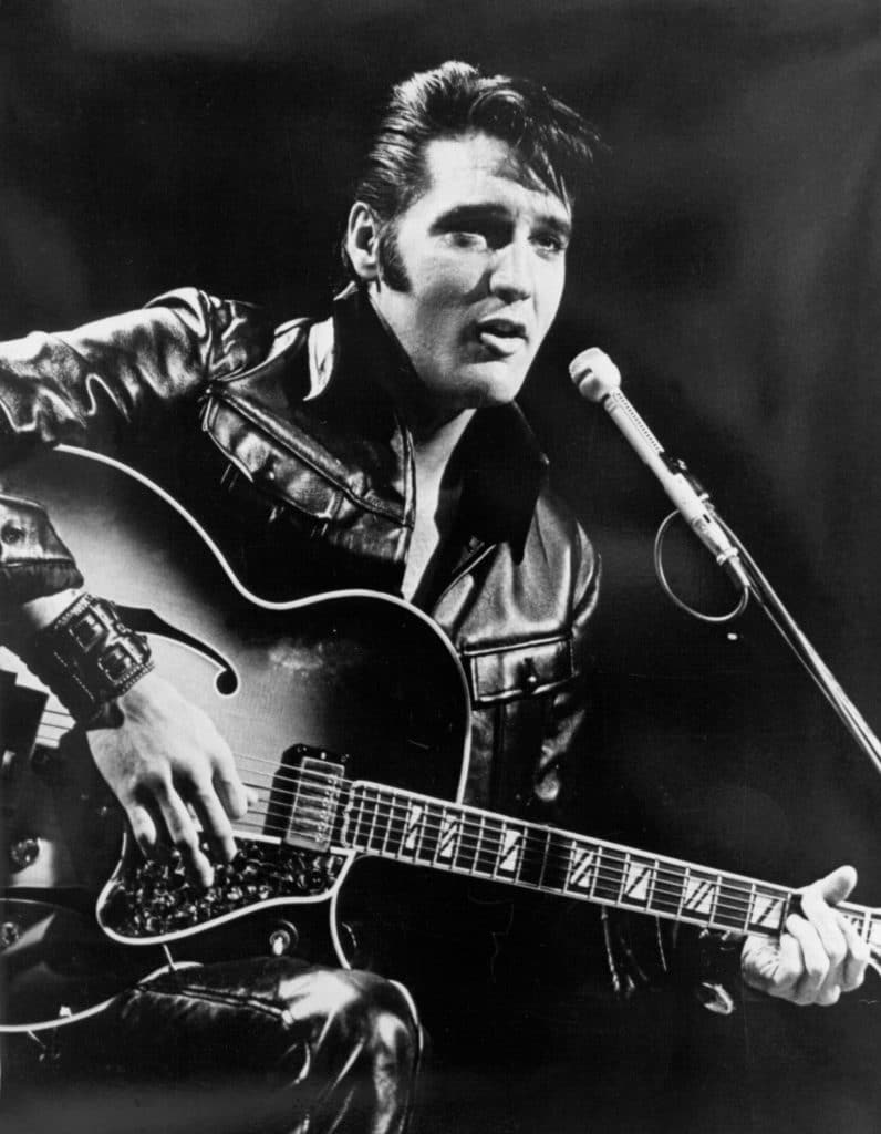 Country Stars We Lost Too Soon - Elvis Presley