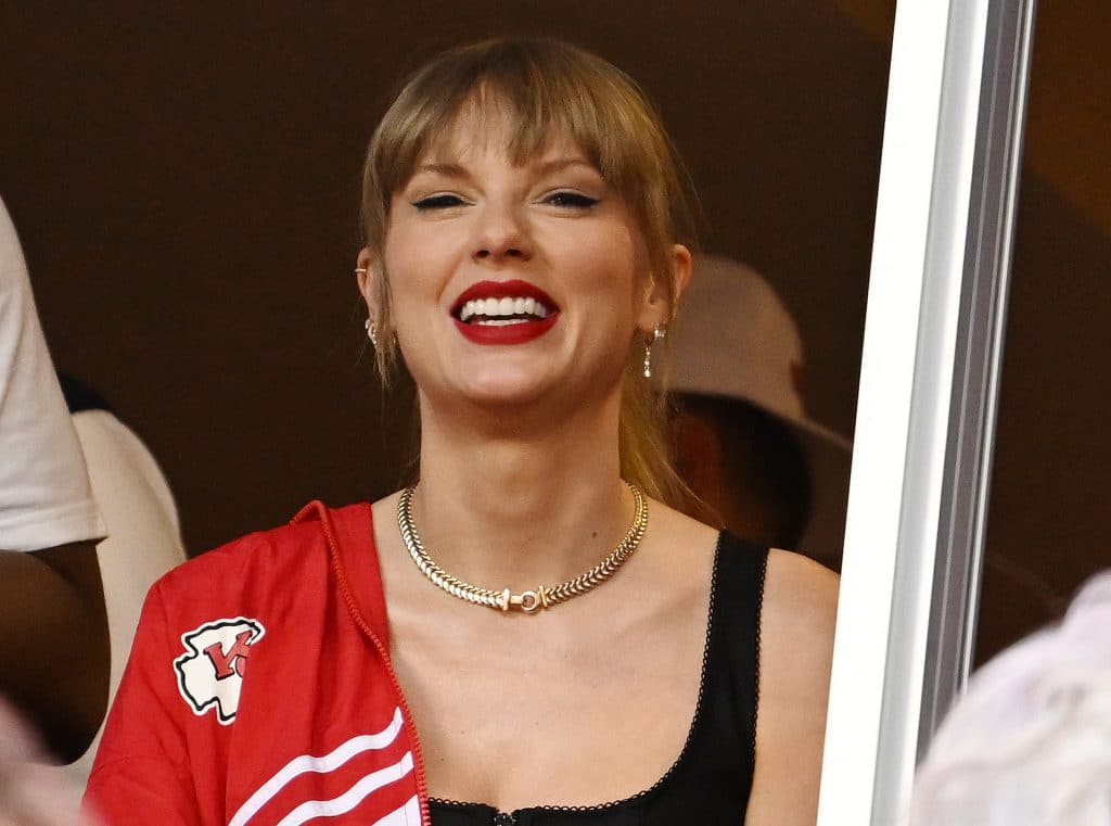 Taylor Swift showed up to support her boyfriend Travis Kelce when he played in the Super Bowl