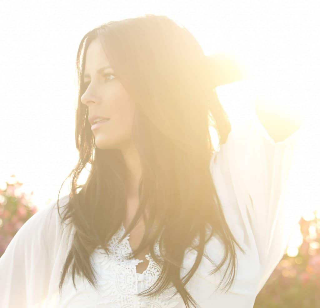 Sara Evans recently opened up about why she had to leave "Dancing with the Stars"