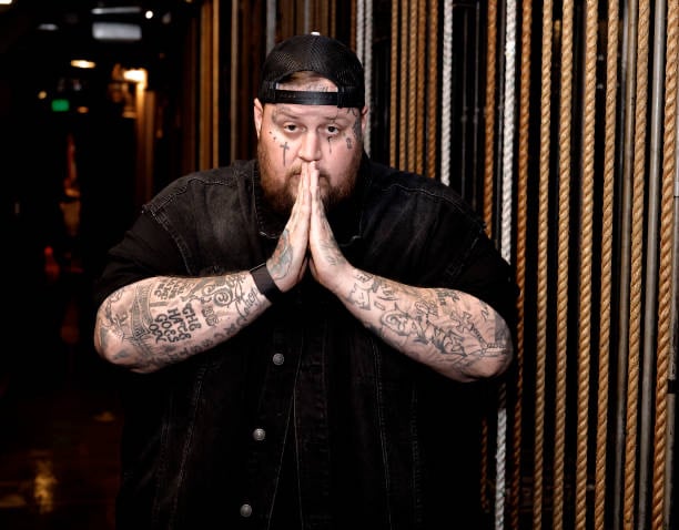 Jelly Roll has felonies on his record, and they've prevented him from performing outside of the U.S.