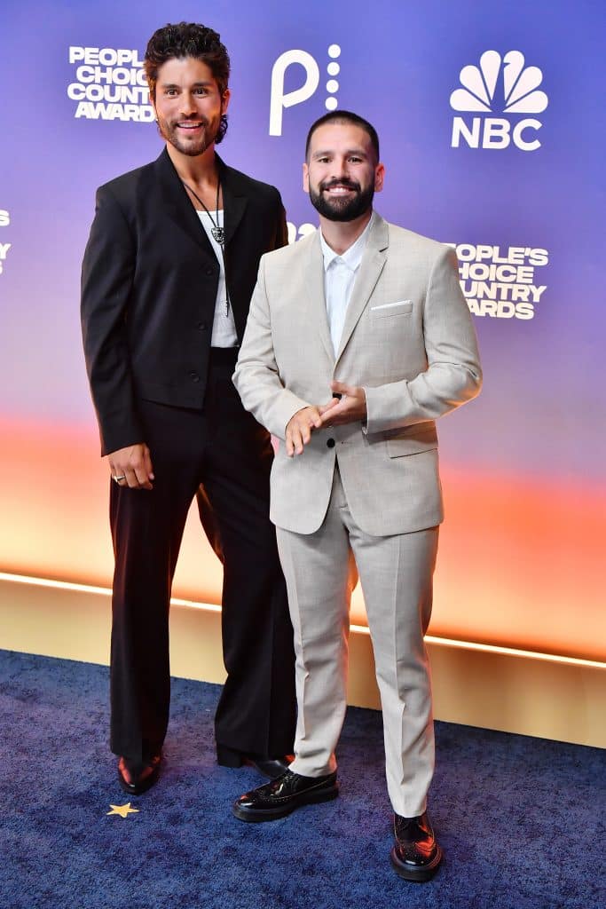 NASHVILLE, TENNESSEE - SEPTEMBER 26: (L-R) Dan Smyers and Shay Mooney of Dan + Shay attend the 2024 People's Choice Country Awards at The Grand Ole Opry on September 26, 2024 in Nashville, Tennessee.