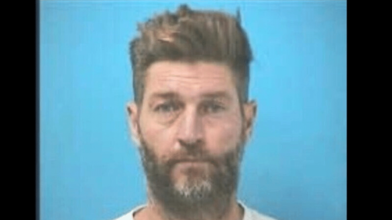 Former NFL QB Jay Cutler Arrested For DUI Following Car Accident