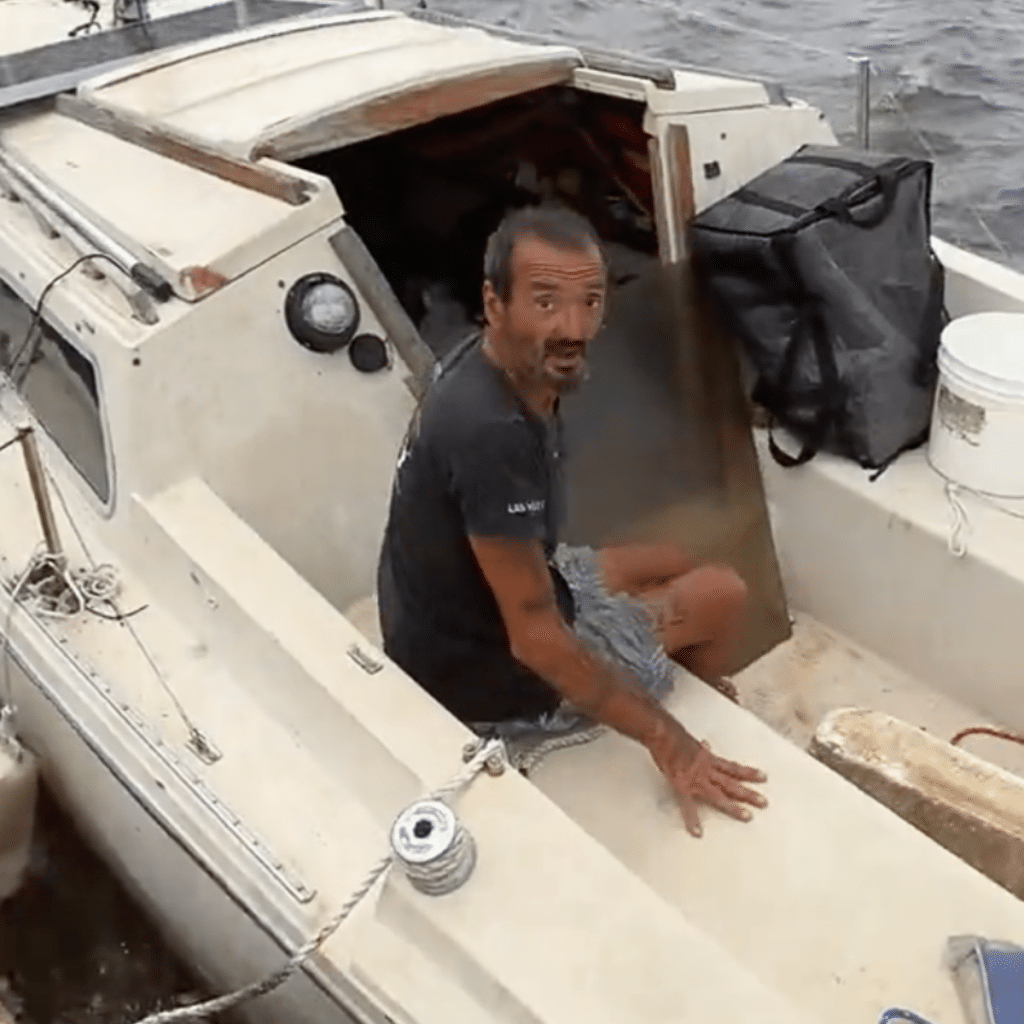 Tampa Legend “Lieutenant Dan” Survives Hurricane Milton On His Boat ...