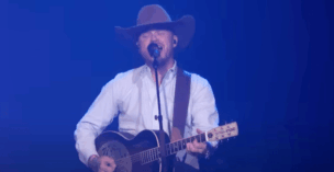 Cody Johnson performs on New Year's Rockin' Eve