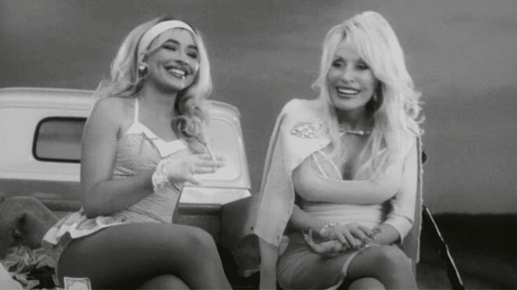 Dolly Parton and Sabrina Carpenter in their music video for "Please Please Please"