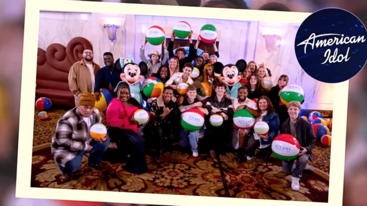 The Top 24 of American Idol prepare to go to Hawaii