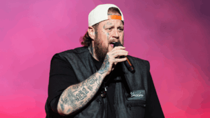 Jelly roll on stage