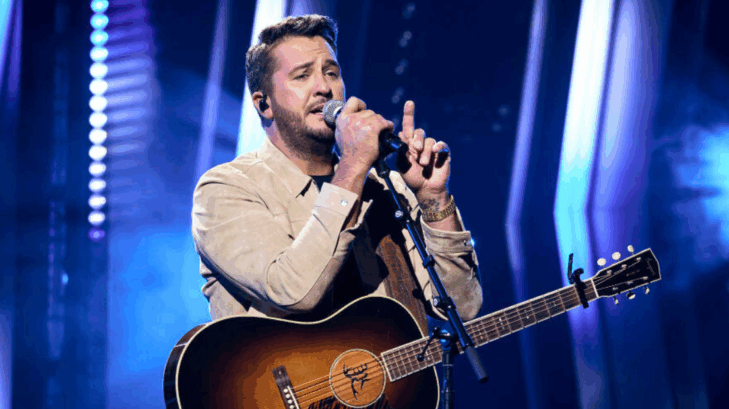 luke bryan refunds fans