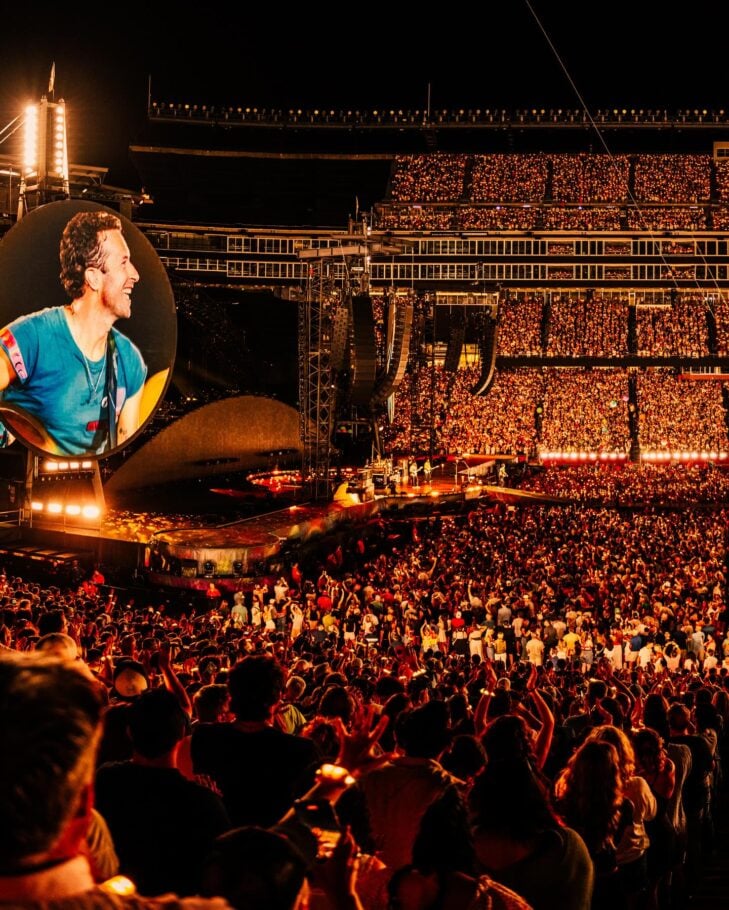 coldplay stadium concert