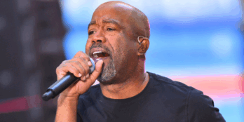 Darius Rucker performing onstage, he recently called off a show mid-concert, and has now shared an update on his tour