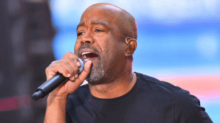 Darius Rucker performing onstage, he recently called off a show mid-concert, and has now shared an update on his tour
