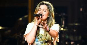 Kelly Clarkson, in Vegas, shortly before she sold a stake in her music catalog