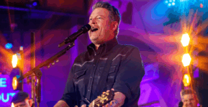 blake shelton las vegas