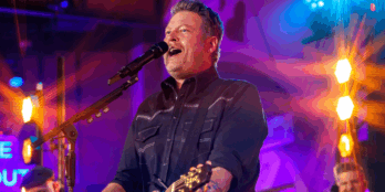 blake shelton las vegas