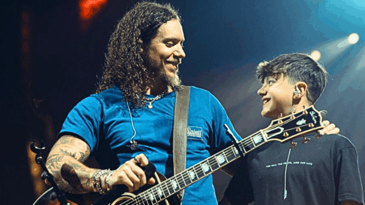 When Brandon Lake's "King of Hearts Tour" stopped in South Carolina on October 19, Brandon brought out a 14-year-old singer-songwriter named Tate Butts to sing "Hard Fought Hallelujah" with him.