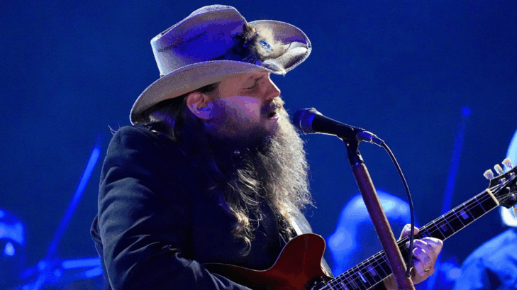 Chris Stapleton postpones shows due to illness