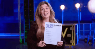 Kelly Clarkson shares her game plan for victory on Season 29 of The Voice